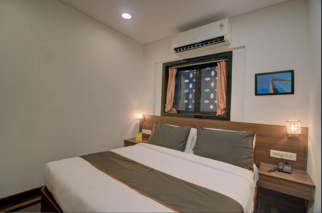 Hotel Rosewood Mumbai Exterior photo