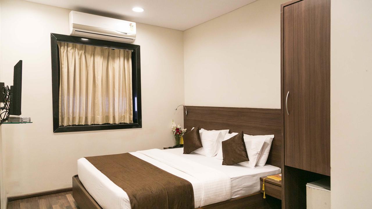 Hotel Rosewood Mumbai Exterior photo
